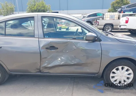 2016 Nissan Versa 1.6 S+ из США, поврежденный, VIN 3N1CN7AP0GL835728
